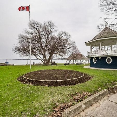 Maples Motel Orillia Eksteriør billede