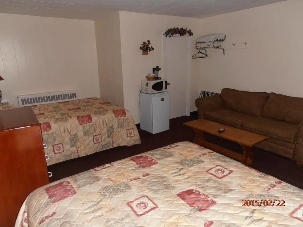 Maples Motel Orillia Eksteriør billede